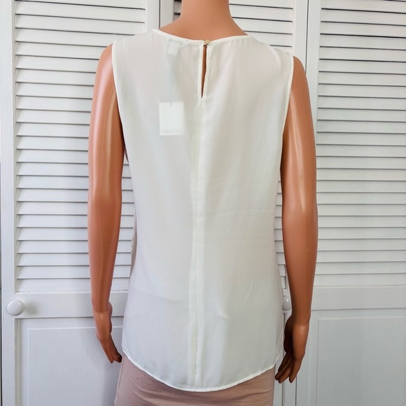 CALVIN KLEIN Off White Gold Studded Sleeveless V-Neck Blouse Size Medium - Picture 8 of 8